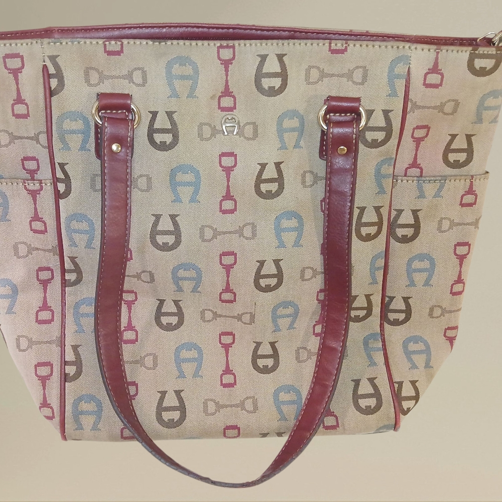 Stylish Aigner Signiture Vintage  Multicolor Tote Bag